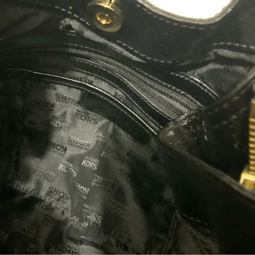 Michael Kors Textured Leather Zipper Shoulder Black Bag Purse